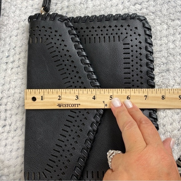 Unbranded Faux Leather Vegan Leather Black Envelope Perforated Clutch Crossbody - Picture 8 of 12